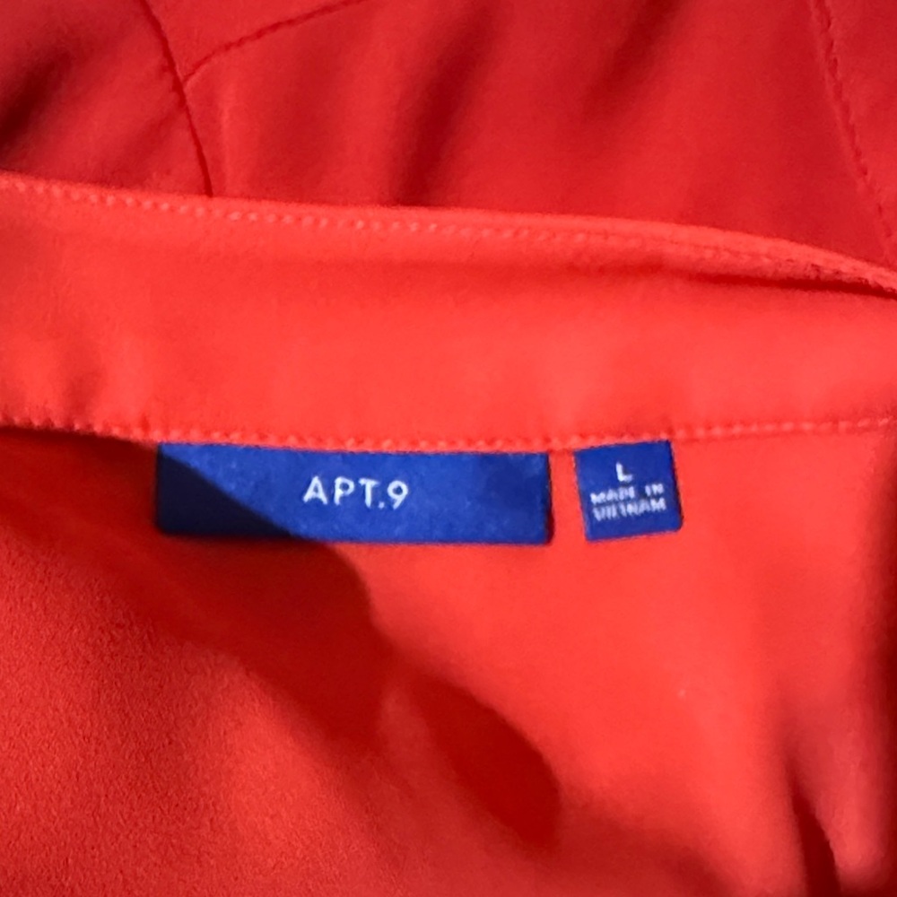 Apt. 9 Bold Red V-Neck Blouse - Color: Chery Tulip - Picture 4 of 5